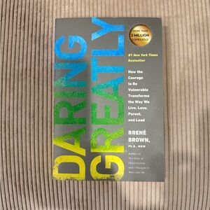 Daring Greatly Book by Brené Brown